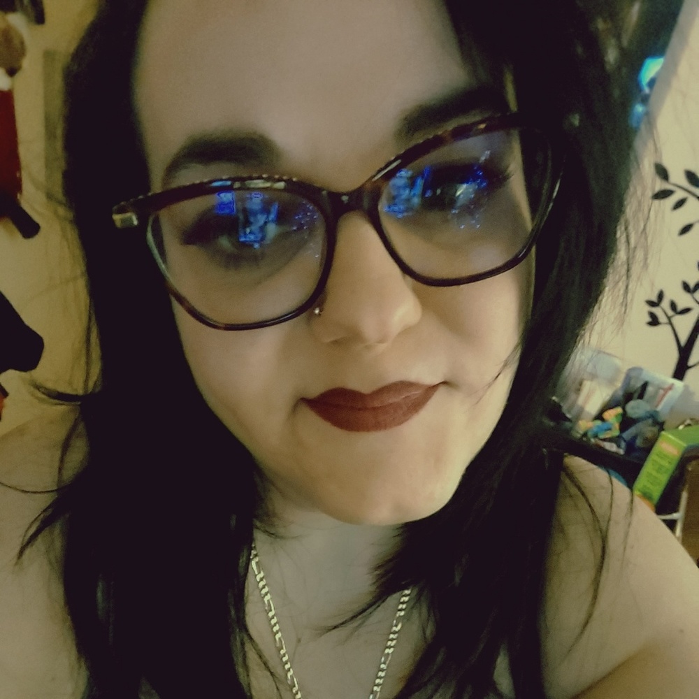 Meet your Posher, Ida